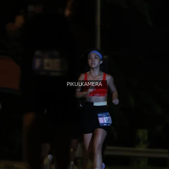 Runner Photo 3804976
