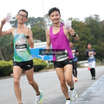 Runner Photo 3805037