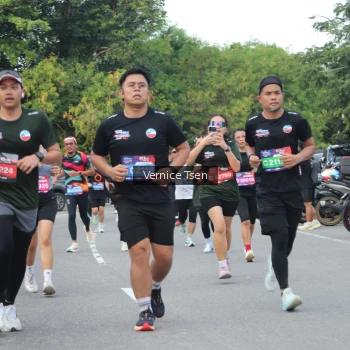 Runner Photo 3805051