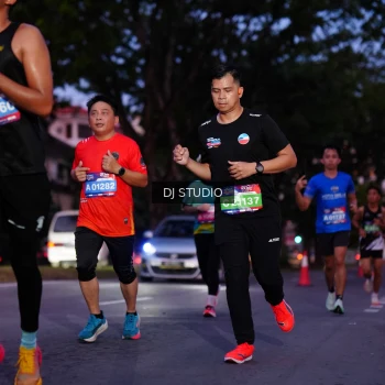 Runner Photo 3805055