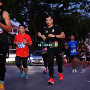 Runner Photo 3805056