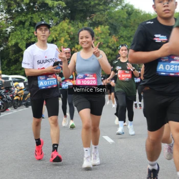 Runner Photo 3805117