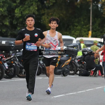 Runner Photo 3805122