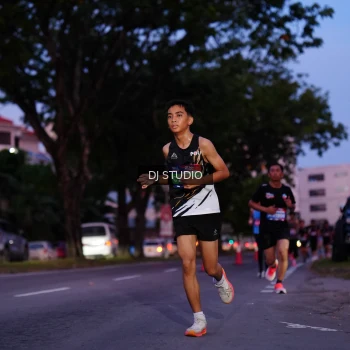 Runner Photo 3805148