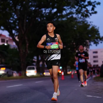 Runner Photo 3805175