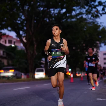 Runner Photo 3805178