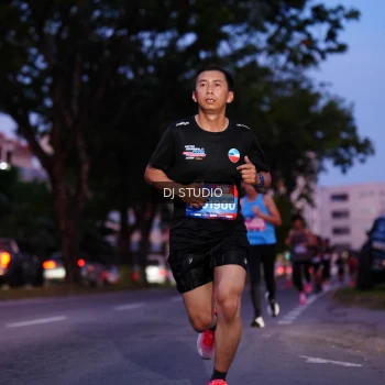 Runner Photo 3805213