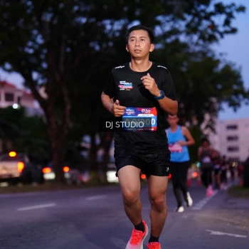 Runner Photo 3805224