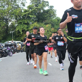 Runner Photo 3805228