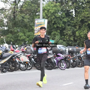 Runner Photo 3805236