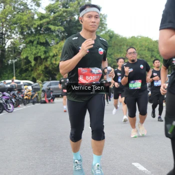 Runner Photo 3805245