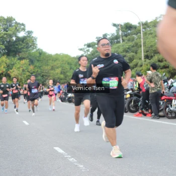 Runner Photo 3805247