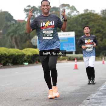 Runner Photo 3805259