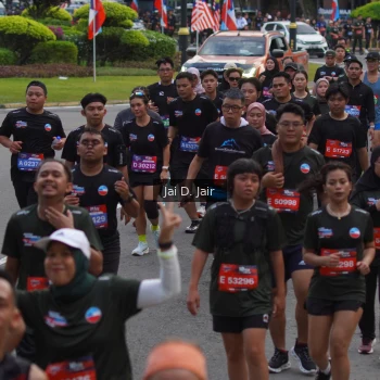 Runner Photo 3805393