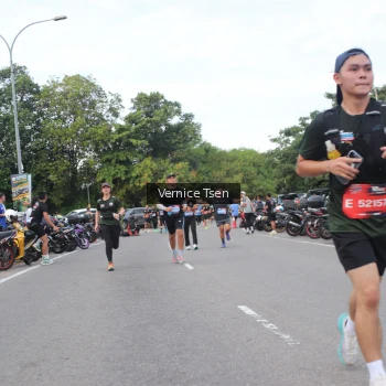 Runner Photo 3805396