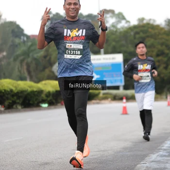 Runner Photo 3805446