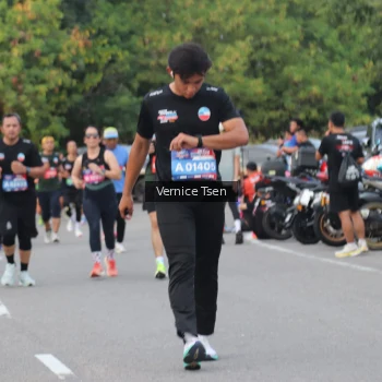Runner Photo 3805451