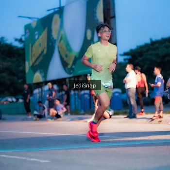 Runner Photo 3805462