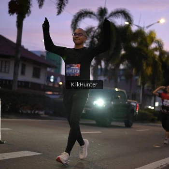 Runner Photo 3805465