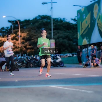 Runner Photo 3805490