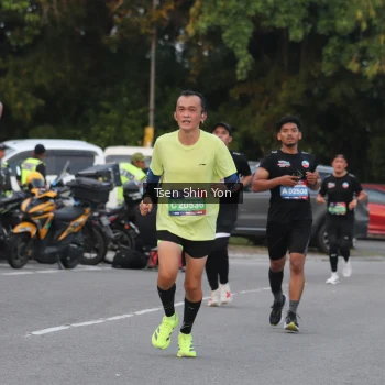 Runner Photo 3805505