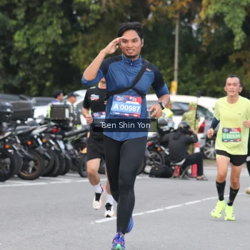 Runner Photo 3805536
