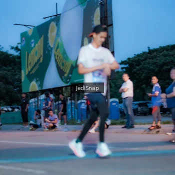 Runner Photo 3805544