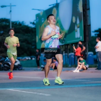 Runner Photo 3805562
