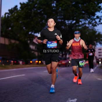 Runner Photo 3805573