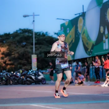 Runner Photo 3805579