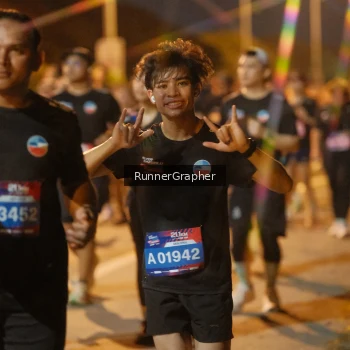 Runner Photo 3805590