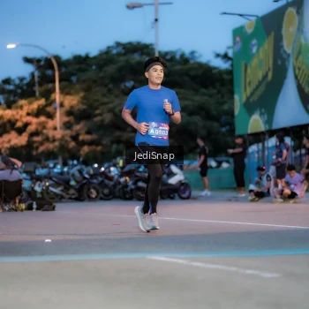 Runner Photo 3805604