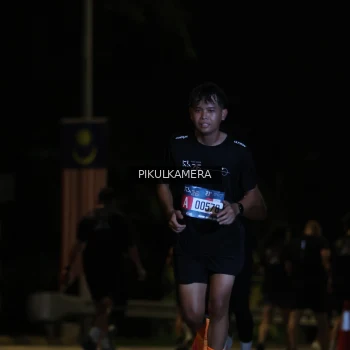 Runner Photo 3805633