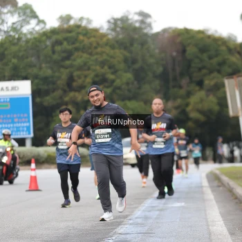 Runner Photo 3805658