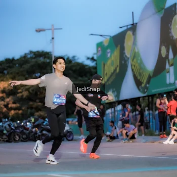 Runner Photo 3805684