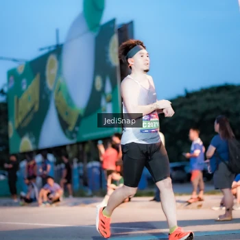 Runner Photo 3805716