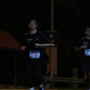 Runner Photo 3805737
