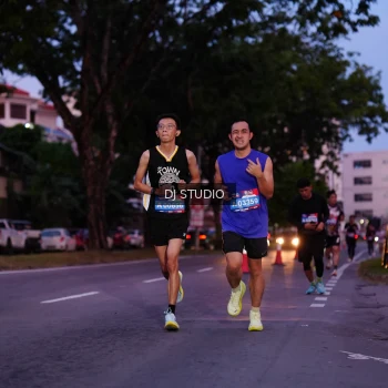 Runner Photo 3805746