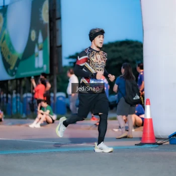 Runner Photo 3805754