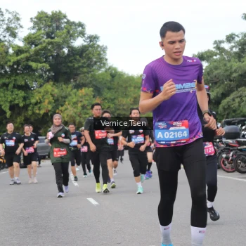 Runner Photo 3805769