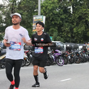Runner Photo 3805812