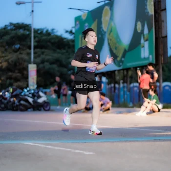 Runner Photo 3805816