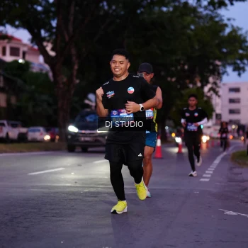 Runner Photo 3805887