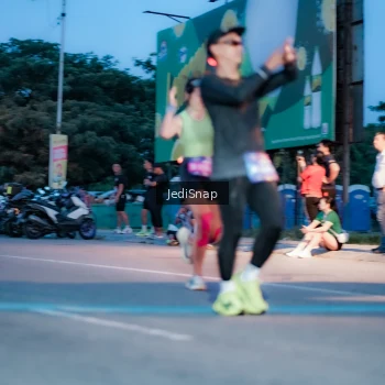 Runner Photo 3805901