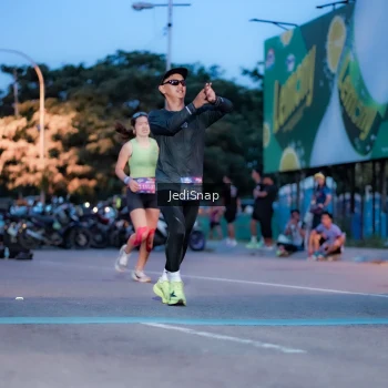 Runner Photo 3805912