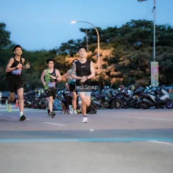 Runner Photo 3805924