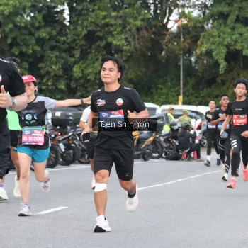 Runner Photo 3805929