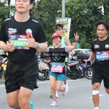 Runner Photo 3805950