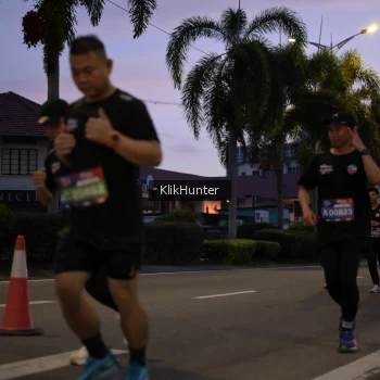 Runner Photo 3805953