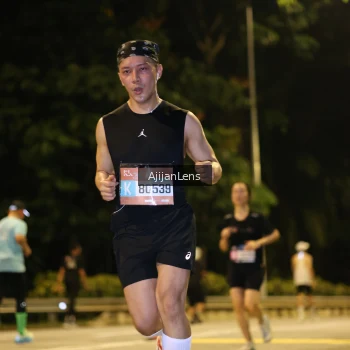 Runner Photo 3805987